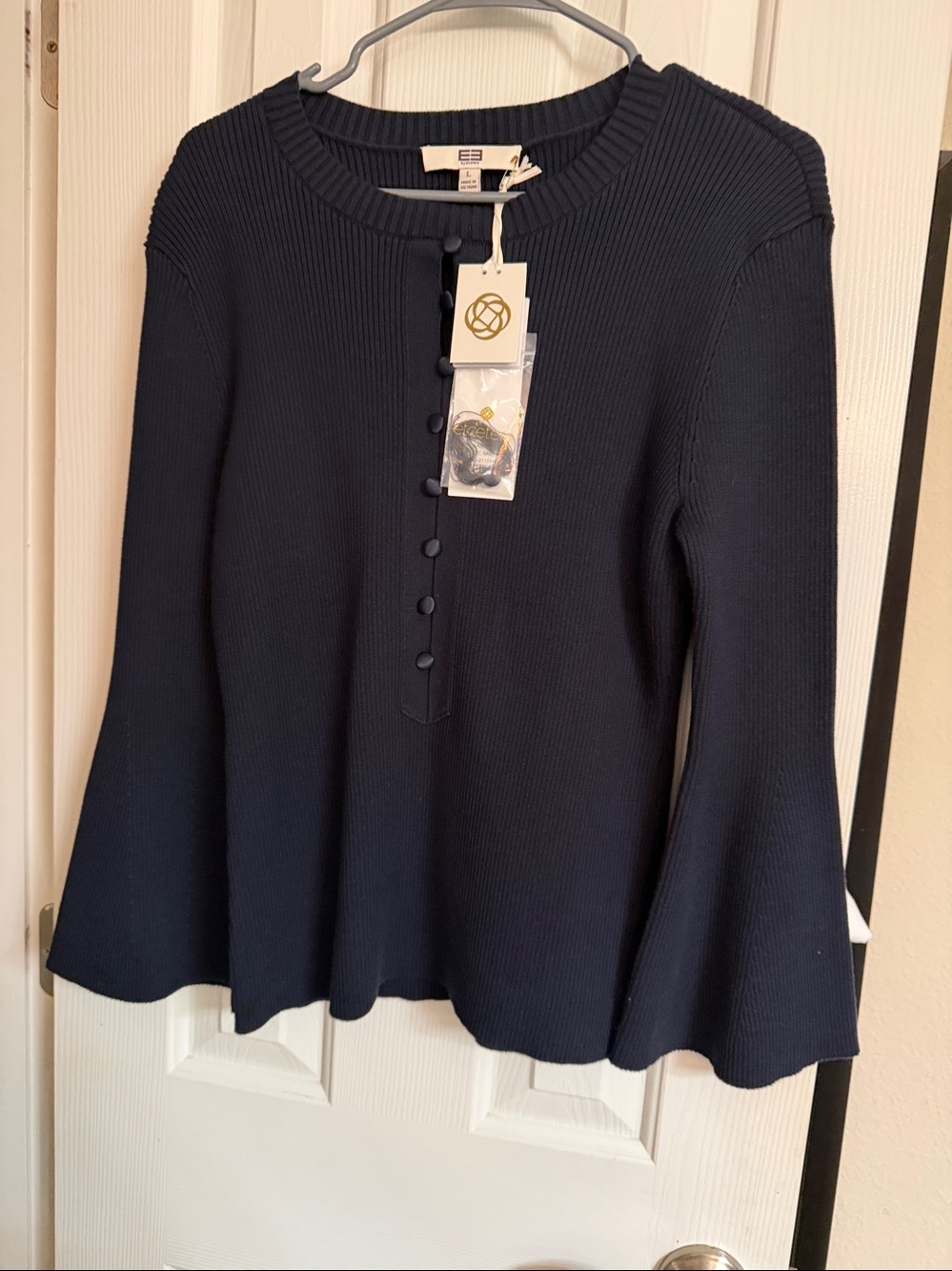 EE by Etcetera Sweater Navy Blue . NEW w Tags